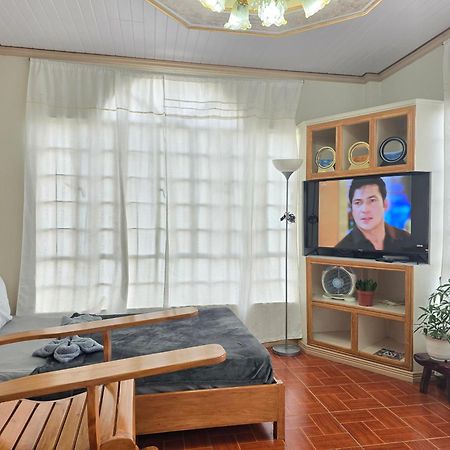 35 Amistad Guesthouse Baguio City Dış mekan fotoğraf