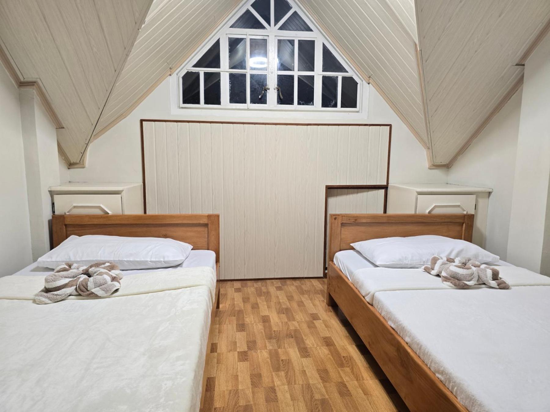 35 Amistad Guesthouse Baguio City Dış mekan fotoğraf